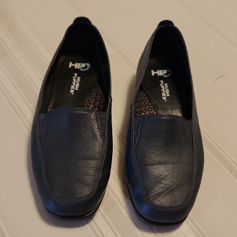 Hush Puppies Womens Black Leather Slip On Loafers Sz 8 Wide GUC